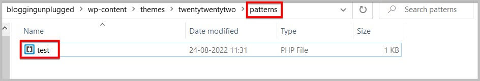 Patterns folder in root theme directory containing explicitly registered pattern